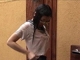 明日香×ローション 透ける制服　サンプル画像03